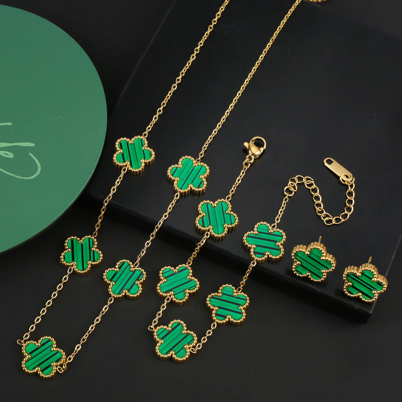 Conjunto de Joias Feminino Aço Inox – Flor de Trevo com 5 Pétalas (Bracelete, Colar e Brinco)